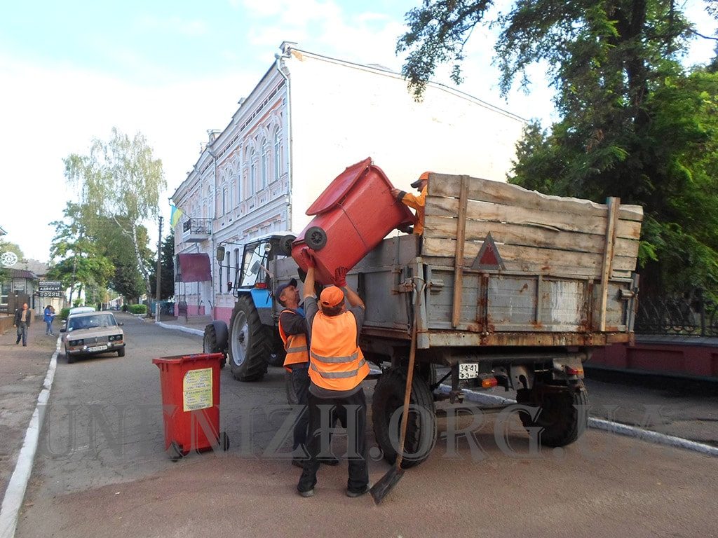 У Ніжині збільшиться кількість вулиць, що прибиратимуть комунальники