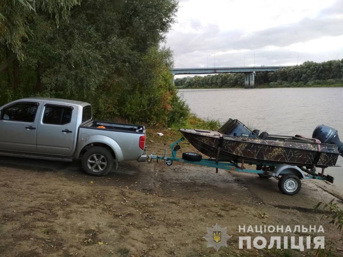 У Десні браконьєри електровудкою знищили 100 кг риби