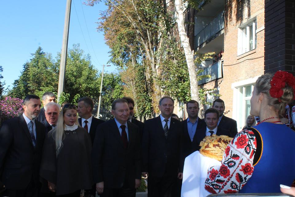 Леонід Кучма відвідав Ніжин. Фото