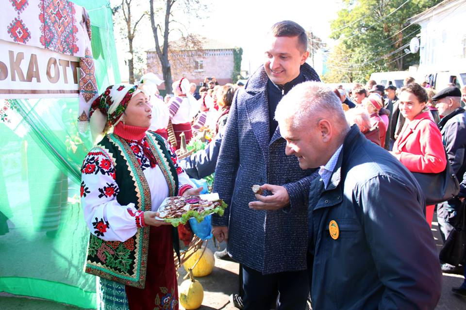 Ніжинський Покровський ярмарок у світлинах. Фото Валерія Кичка. Ч 2