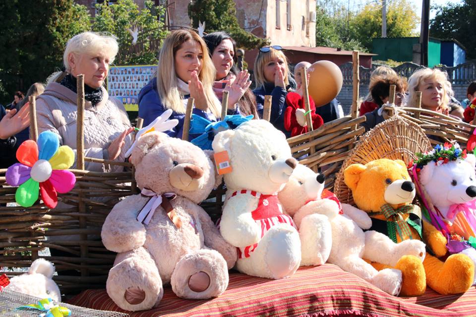 Ніжинський Покровський ярмарок у світлинах. Фото Валерія Кичка. Ч 2