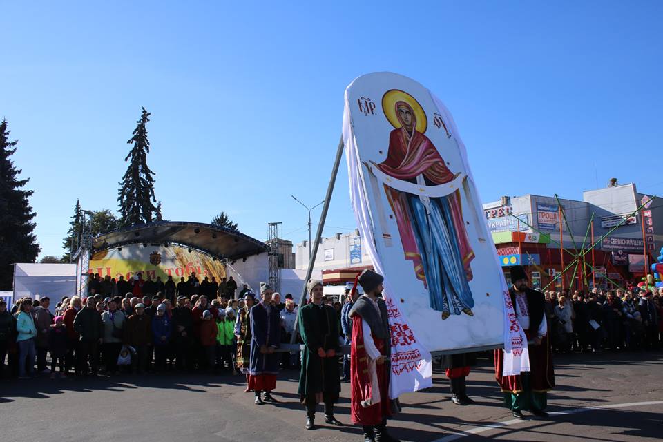 Ніжинський Покровський ярмарок у світлинах. Фото Валерія Кичка. Ч 1