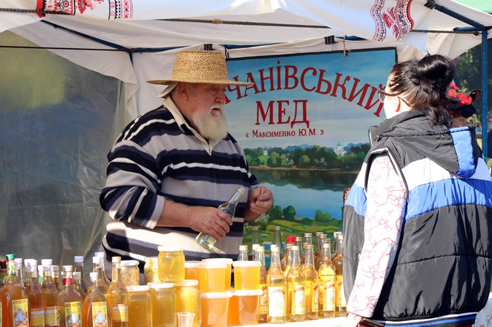 Ніжинський Покровський ярмарок у світлинах. Фото Валерія Кичка. Ч 3