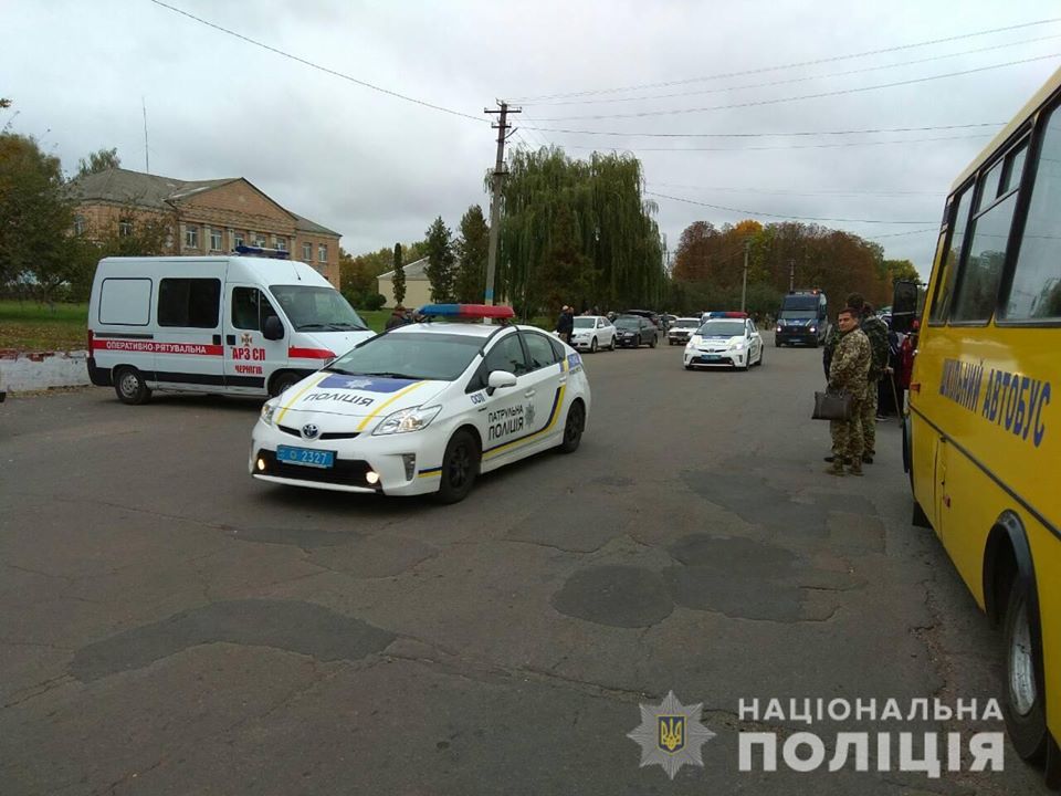 Станом на 11.30 до поліції надійшло 37 повідомлень від мешканців Чернігівської області