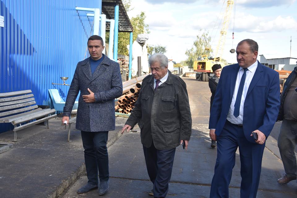 Про досягнення, носівські смаколики і ремонт доріг