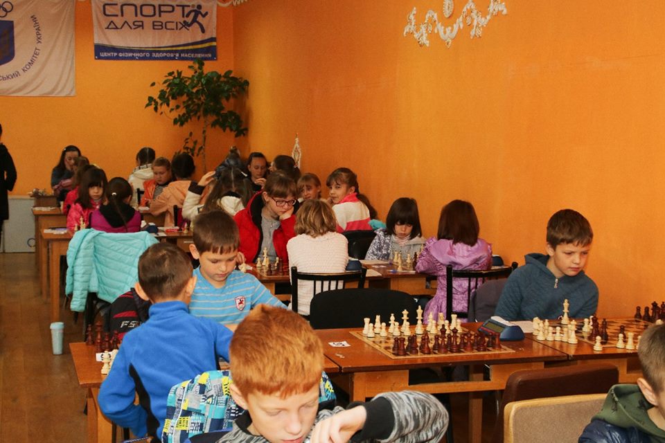 У Чернігові пройшов півфінал чемпіонату України з шахів (Фото)