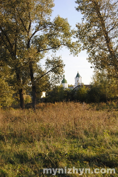 Барви осіннього Ніжина. Фото