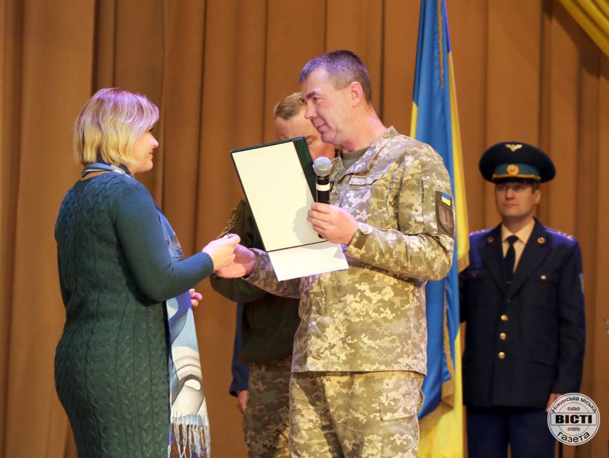 У Ніжині привітали військовослужбовців