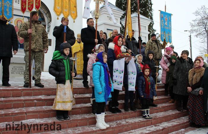 Як на Миколая вітали ніжинців зі святом. Фото