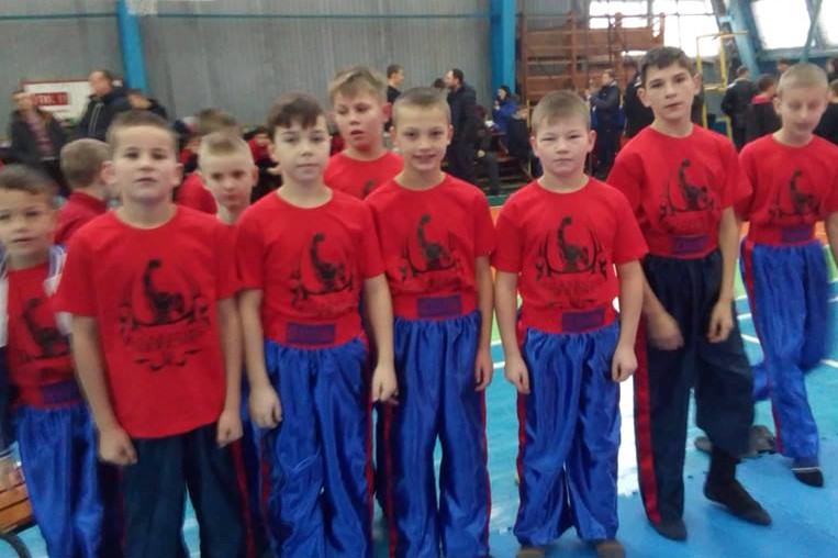 До Чернігова з’їхались майже 160 кікбоксерів