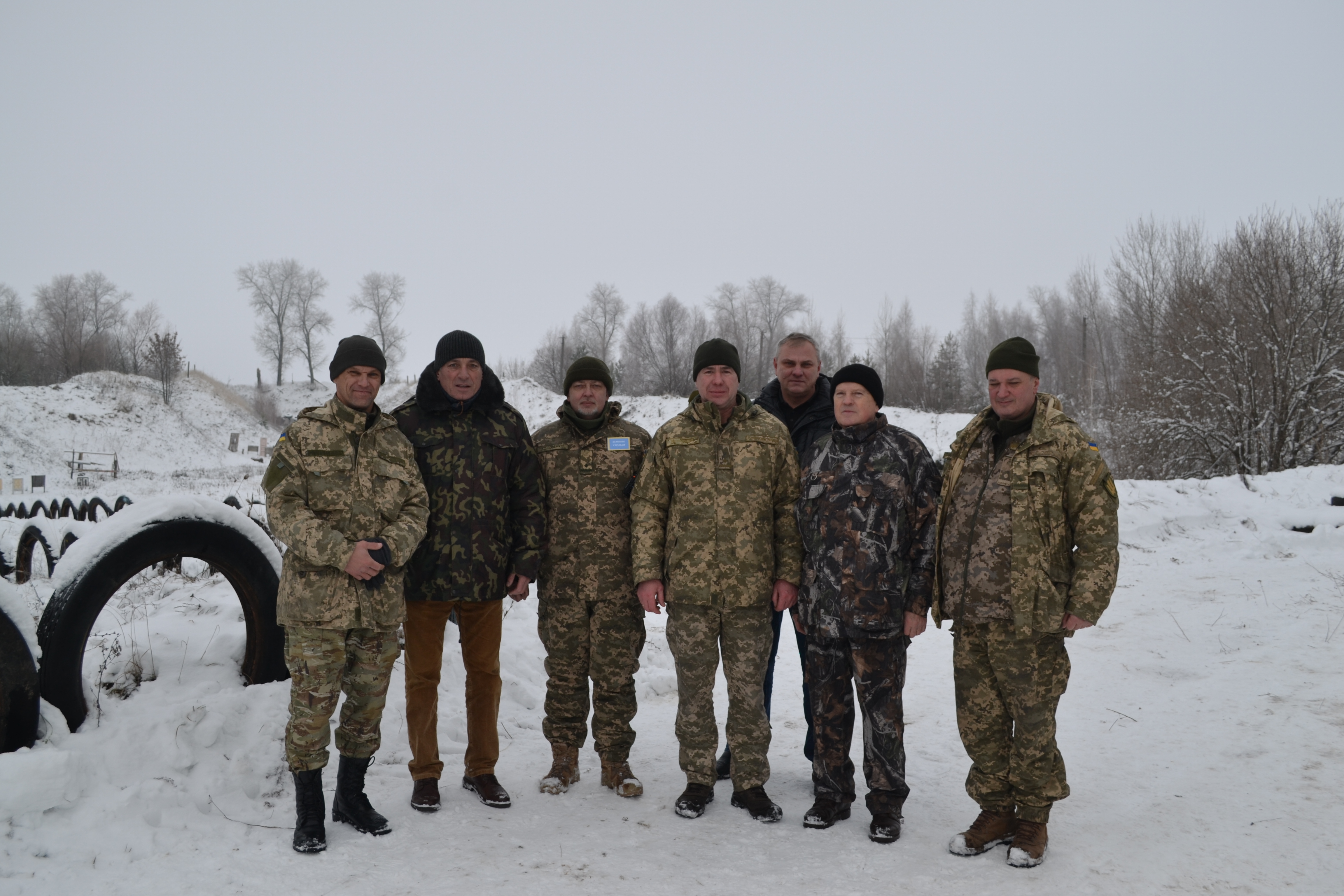 У Ніжині проходять одноденні військові навчання