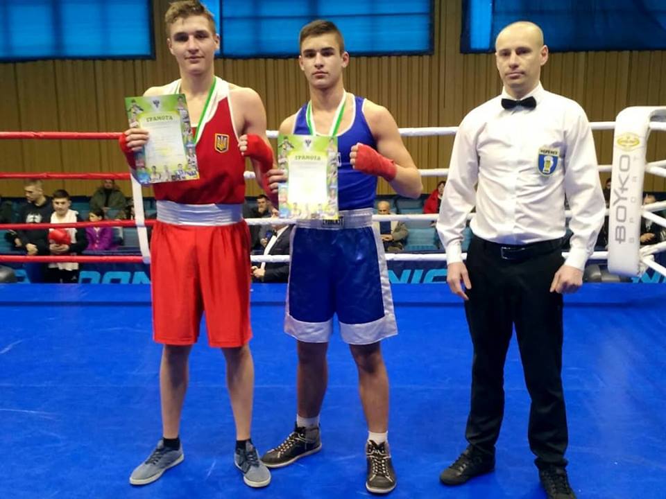 Ніжинські боксери вкотре показали свою майстерність на чемпіонаті області