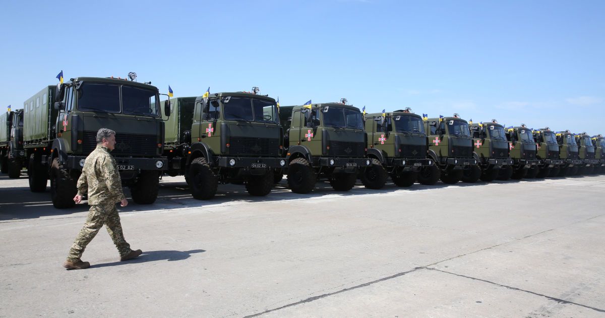 Українська армія отримала понад 400 одиниць техніки та нового озброєння - Укрaїнa - TCH.ua