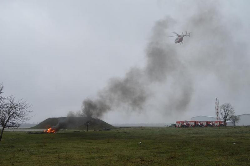 У Ніжині на базі авіаційного загону відбулись навчання. Фото