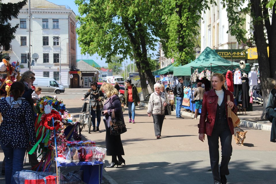 Святкування Дня міста розпочато: виставка майстрів. Фото