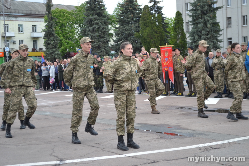 На площі вітали переможців міського етапу військово-патріотичної гри «Джура»