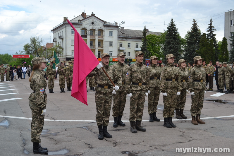 На площі вітали переможців міського етапу військово-патріотичної гри «Джура»