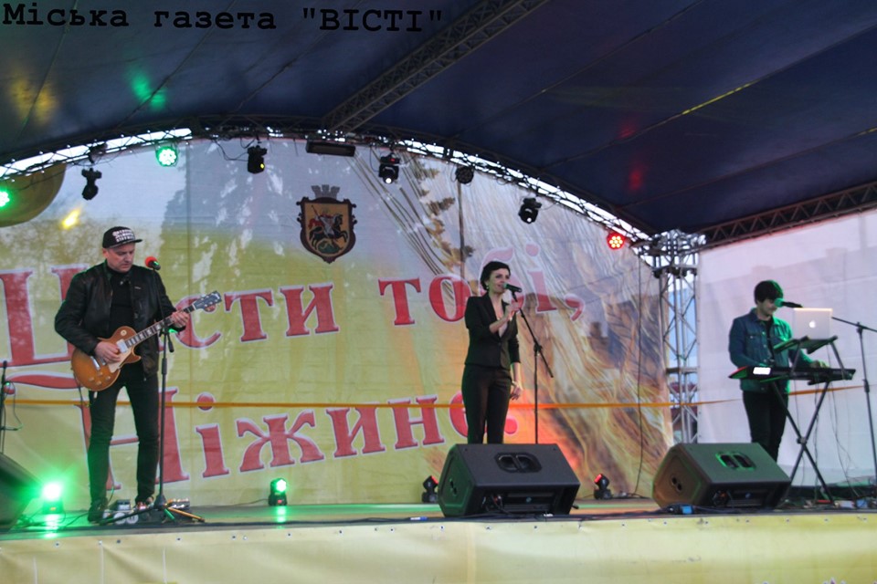 Ніжинців з Днем міста вітав Віктор Павлік. Фото
