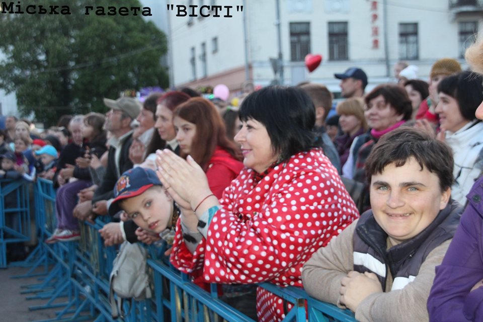 Ніжинців з Днем міста вітав Віктор Павлік. Фото