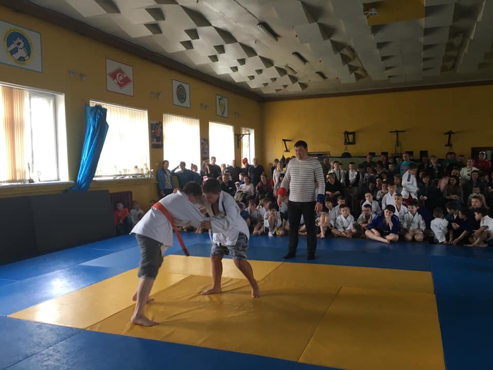 Юні самбісти продемонстрували бажання до перемоги (Фото)