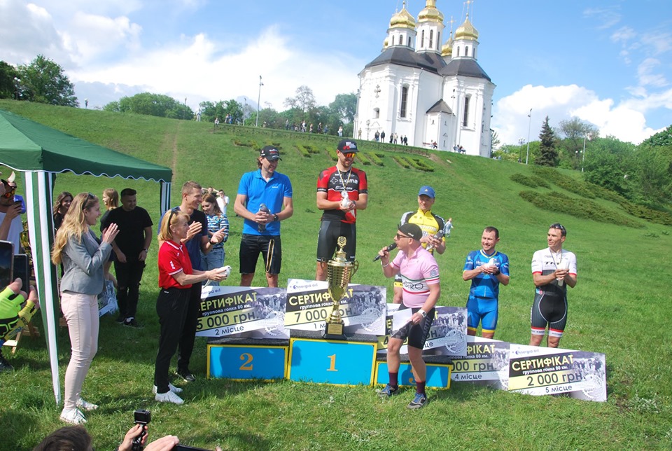 Дорогами Чернігівщини пройшов відкритий кубок із велоспорту на шосе (Фото)