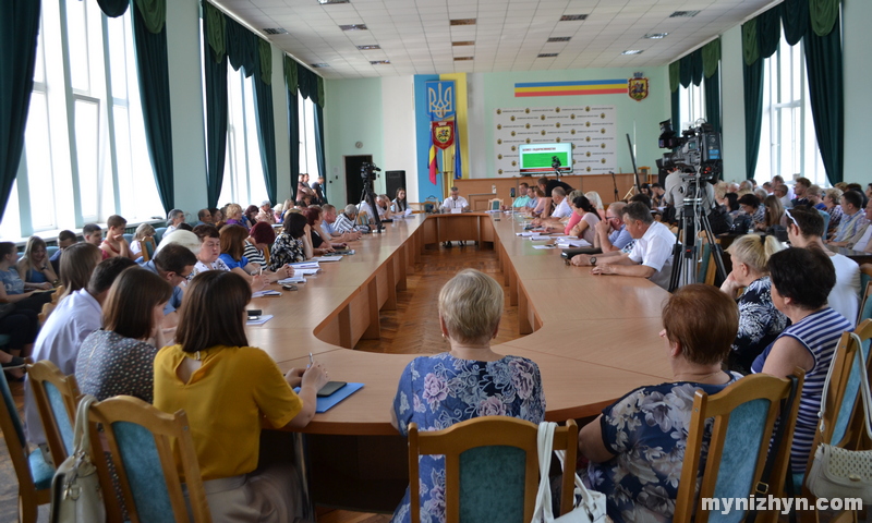 Питання, якими цікавились ніжинці на звіті міського голови