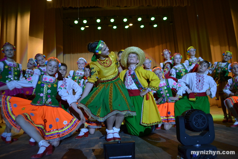 Концерт дитячого ансамблю танцю «Вікторія». Фото