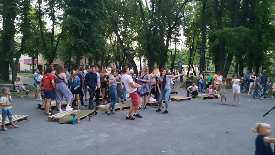 Як пройшов БУРний концерт у сквері Гоголя