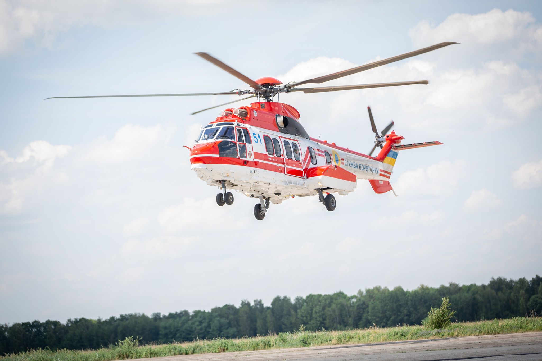 У Ніжин прибув ще один гелікоптер Super Puma. Фото