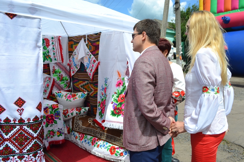 Смачне свято у Лосинівці. Фото