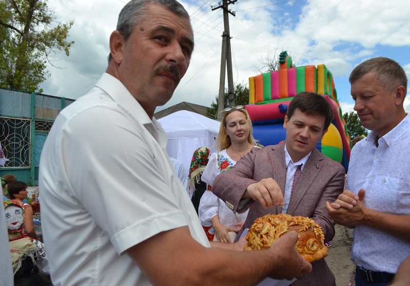 Смачне свято у Лосинівці. Фото