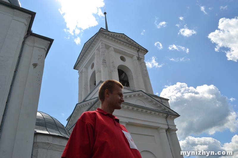 Благодійний ярмарок у Покровській церкві. Фото