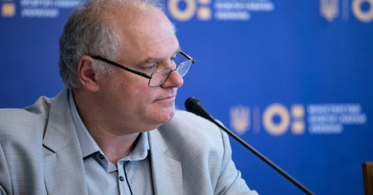 Виші не мають права затримувати видачу дипломів – Освіта.UA