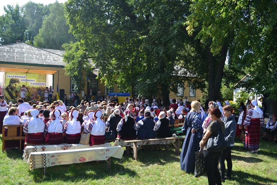 Як на Ніжинщині виступали 