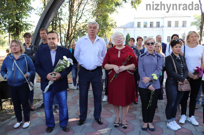 «Тих днів у пам’яті не стерти і сьогодні»: у Ніжині відзначили 76-ту річницю визволення міста