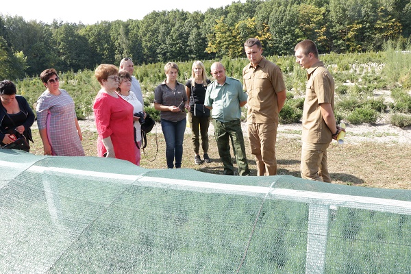 Паркетний цех і тепличне господарство: в гостях у Ніжинського лісгоспу