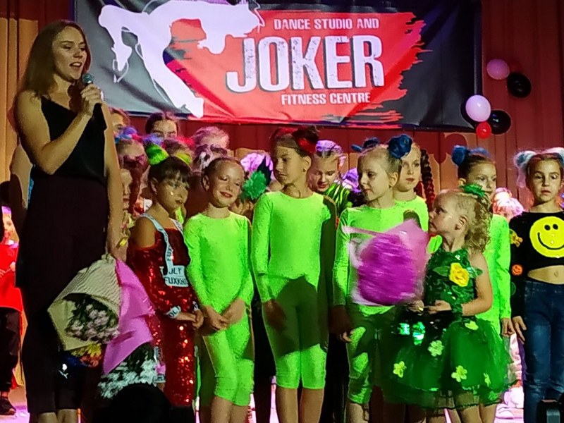 Справжнє шоу подарувала ніжинцям Студія сучасної хореографії «Joker». Фото