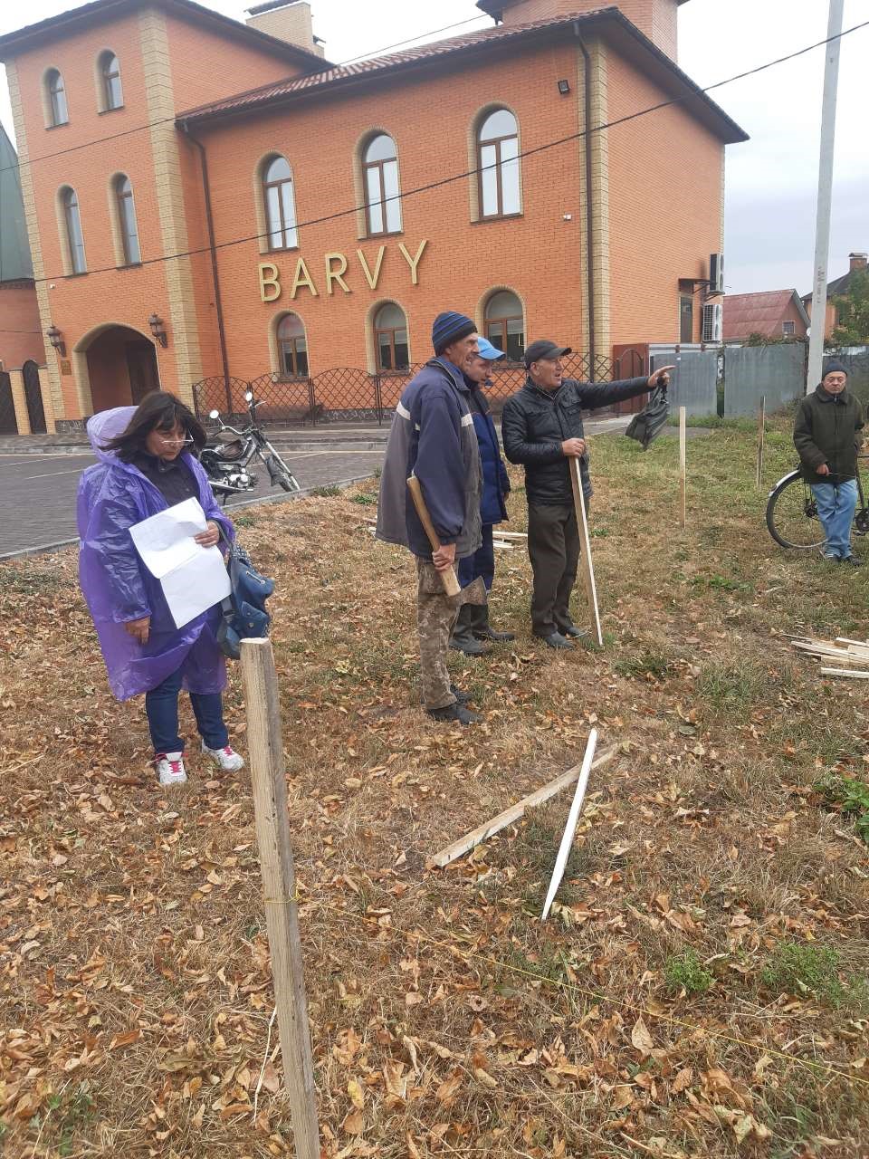 На вулиці Шевченка висадили нові дерева. Фото