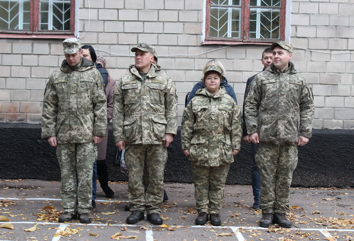 У Ніжині відбулися урочисті проводи призовників до армії. Фото