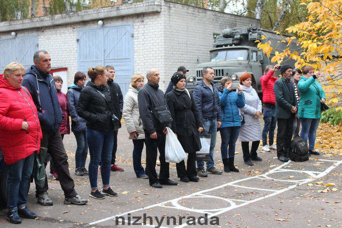 У Ніжині відбулися урочисті проводи призовників до армії. Фото