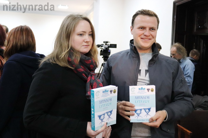 Зустріч із культовим письменником: Василь Шкляр завітав у Ніжин