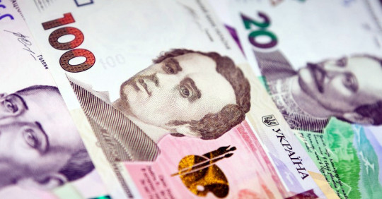 Владу на місцях закликали виплатити надбавки вчителям – Освіта.UA