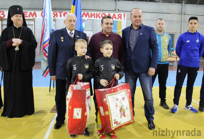 Як маленьких ніжинців вітав Святий Миколай. Фото