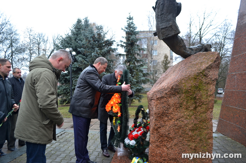 У Ніжині вшанували пам`ять загиблих воїнів-афганців. Фото