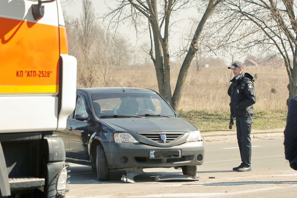 ДТП біля «Епіцентру» (Фотофакт)