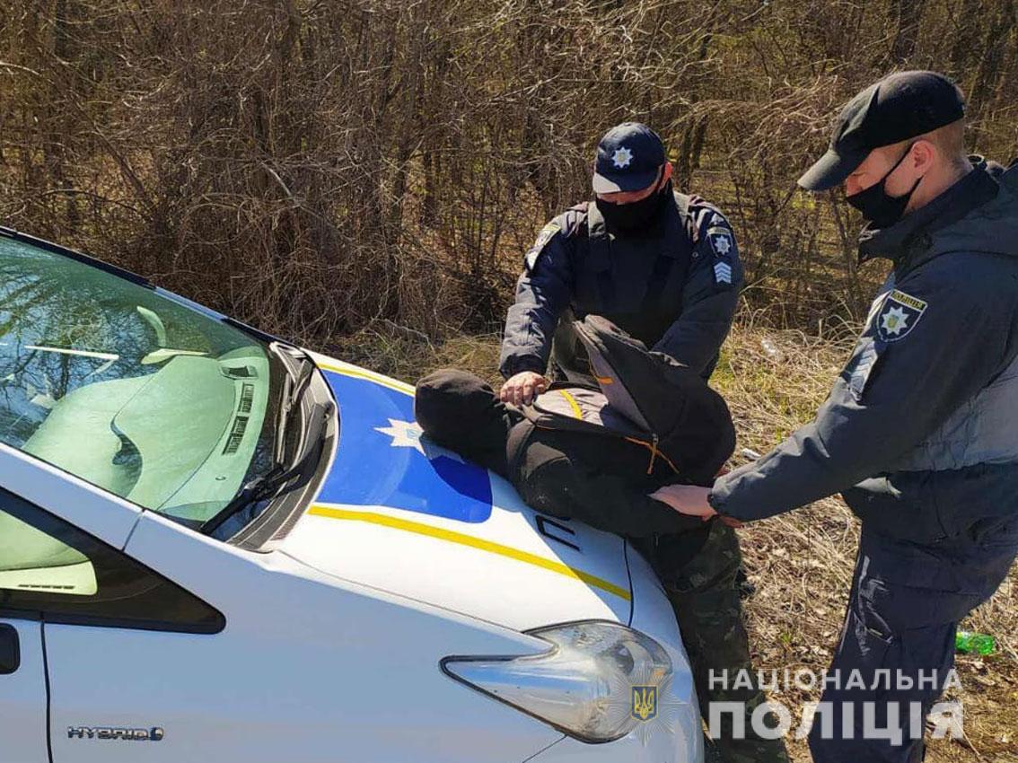 Ніжинська поліція затримала чоловіка, який підозрюється у вбивстві односельця